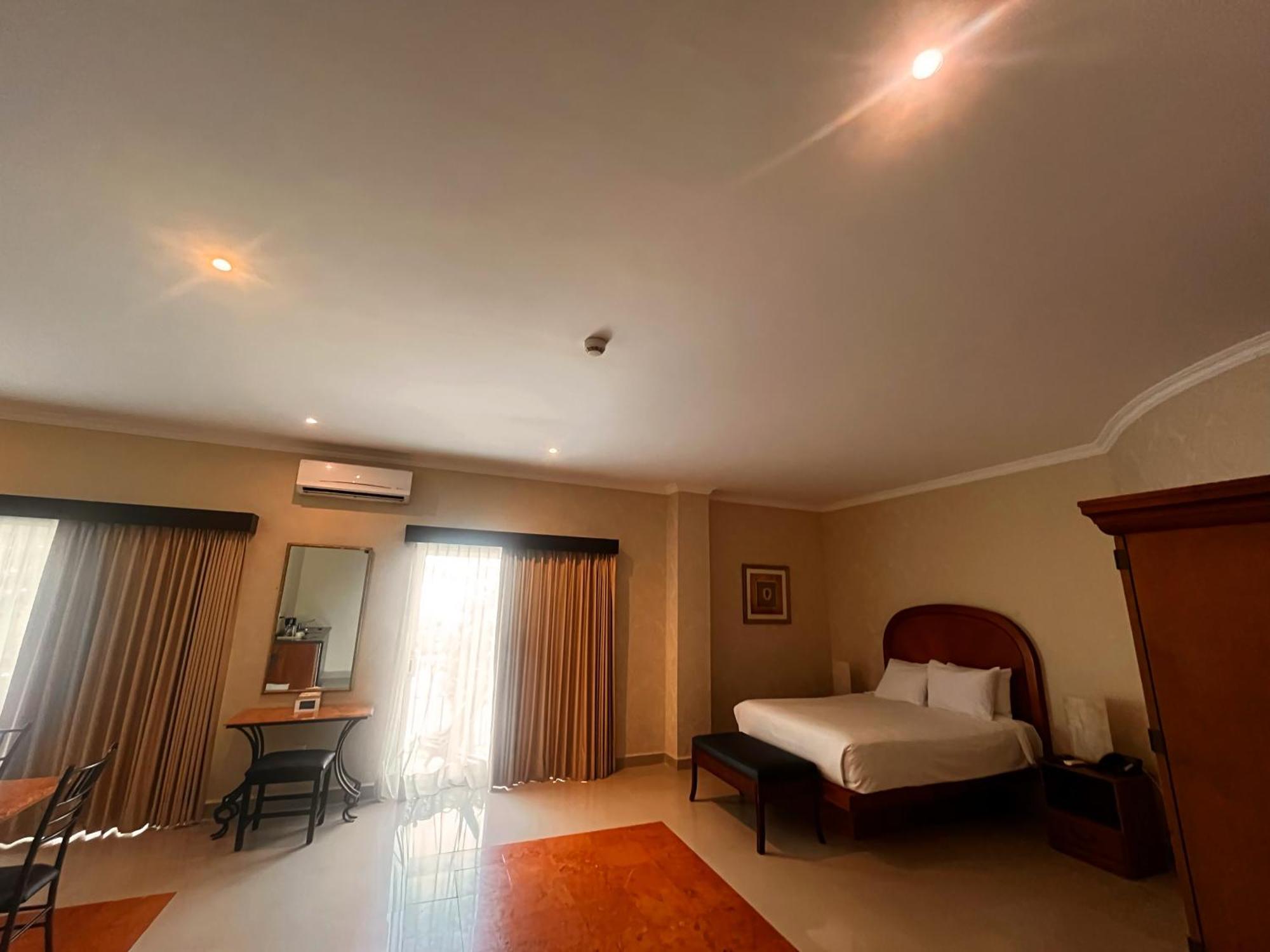 Hotel Palacio Maya Мерида Экстерьер фото