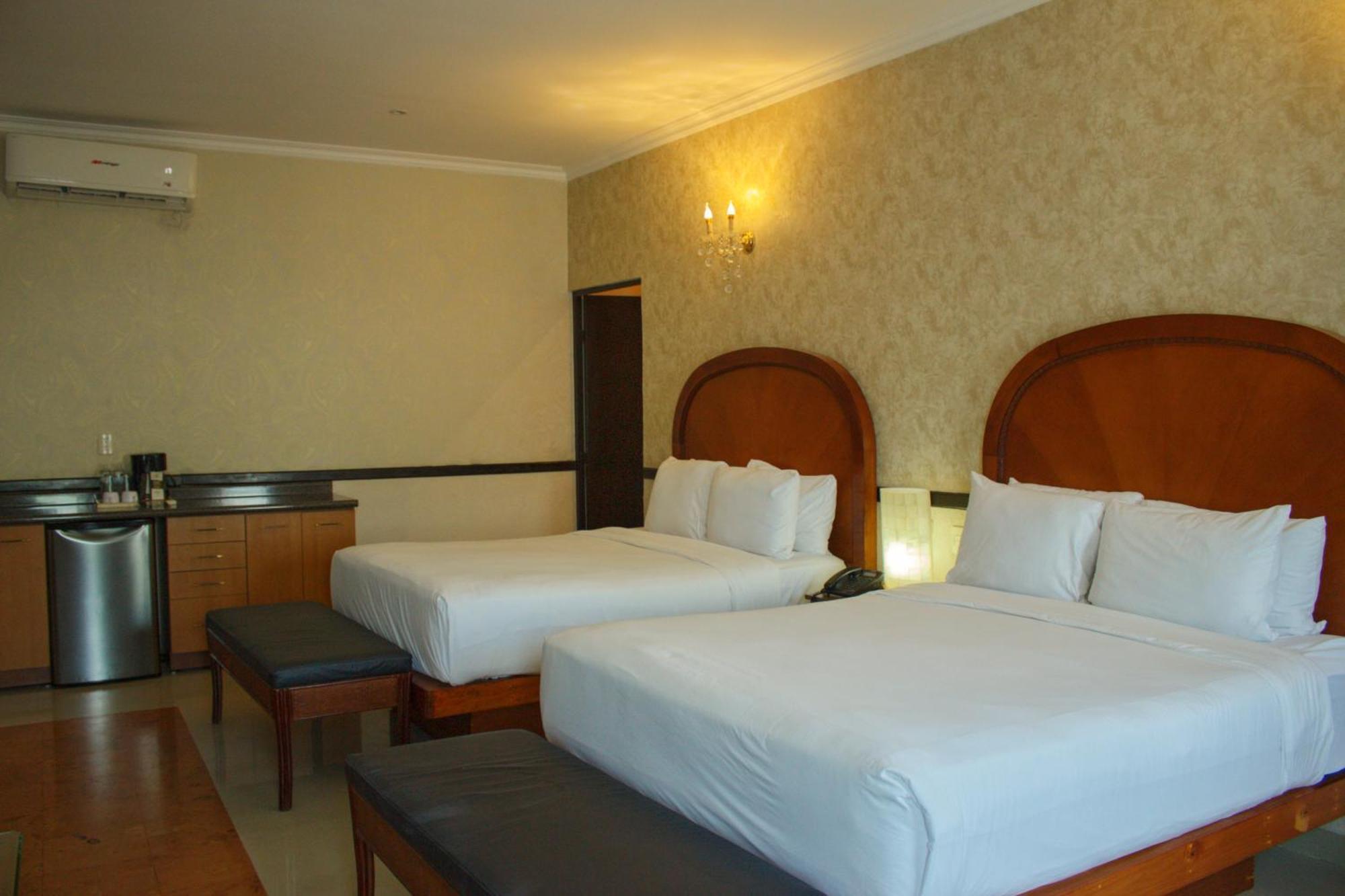 Hotel Palacio Maya Мерида Экстерьер фото